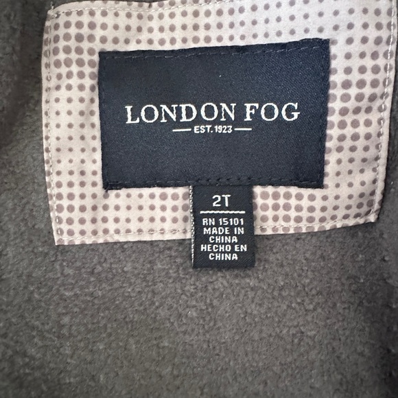 LONDON FOG BOYS FLEECE LINED LIGHT TO MIDWEIGHT HOODED JACKET! Size 2T - Picture 9 of 11